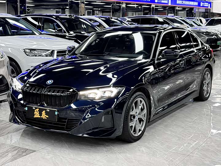 BMW i3 2024 eDrive 35 L