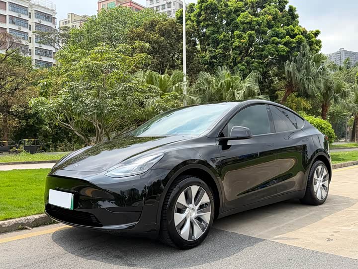 Model Y 2022 Refresh RWD