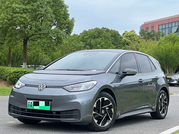 Volkswagen ID.3 2023 upgraded model pure smart version