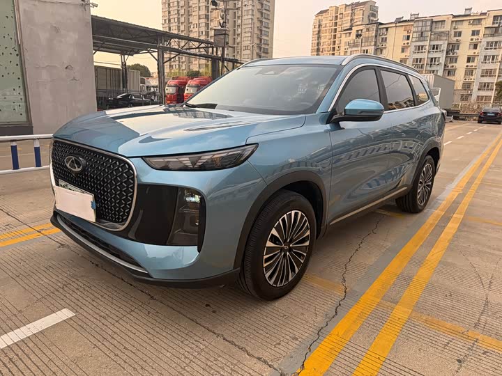 Tiggo 8 PLUS C-DM 2025 model 1.5T 116km premium type 5 seats