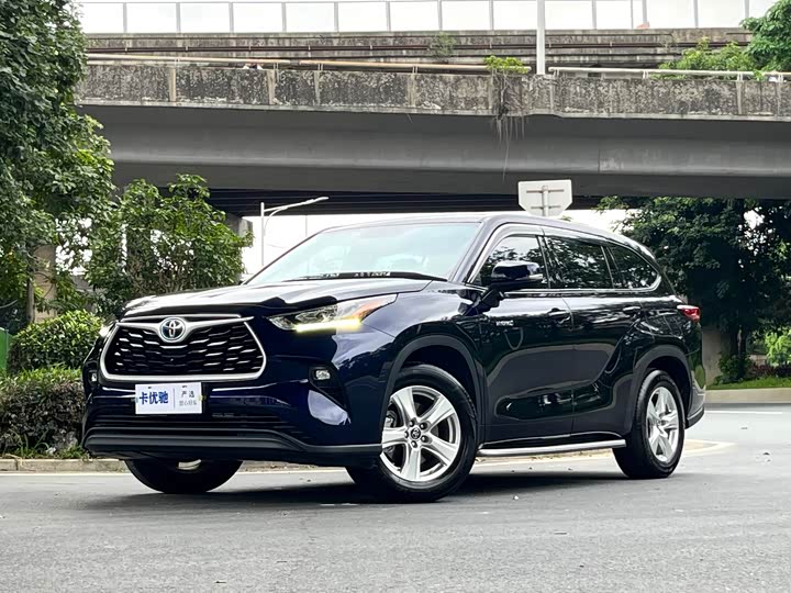 Highlander 2023 2.5L smart electric hybrid dual-engine two-wheel drive elite version 7 seats