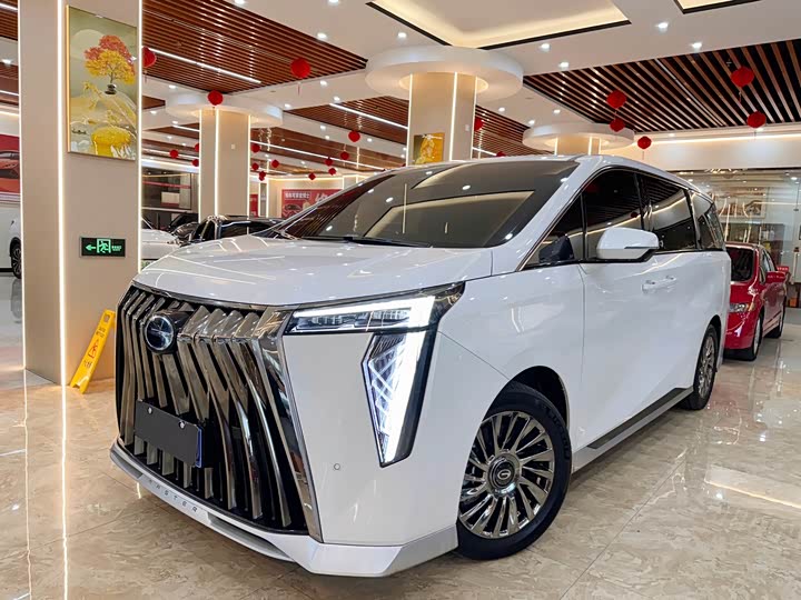 Trumpchi M8 2023 Grandmaster Series Dual Engine Royal Edition