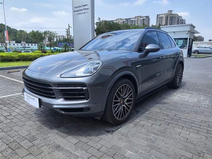 Porsche Cayenne E-Hybrid 2.0T