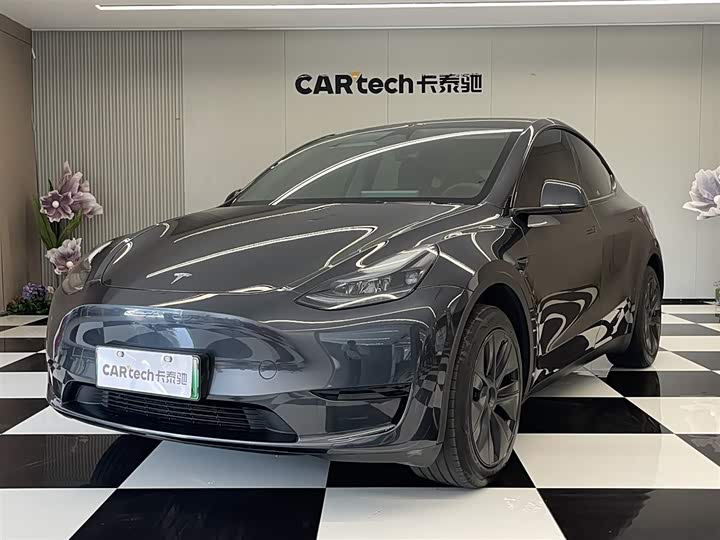 Model Y 2024 rear-wheel drive version