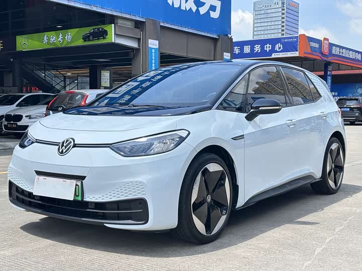Volkswagen ID.3 2023 upgraded model pure smart version