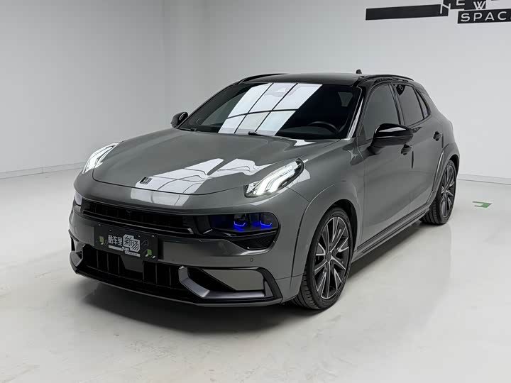 Lynk & Co 02 Hatchback 2022 2.0TD Pro