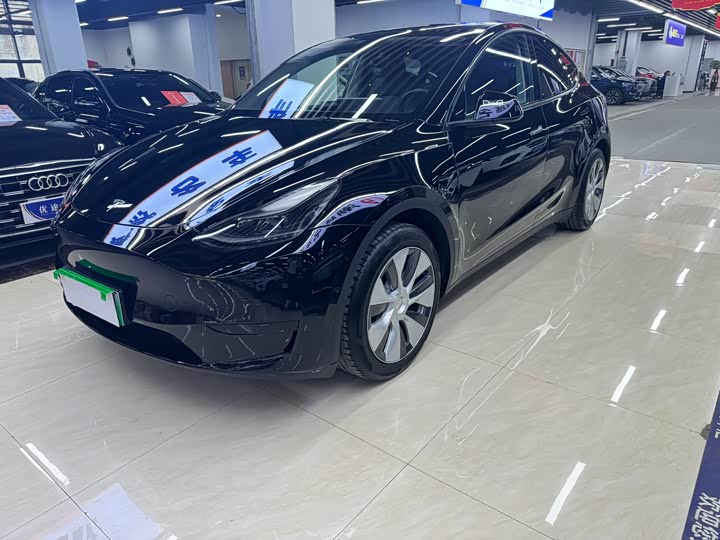 Model Y 2022 rear-wheel drive version