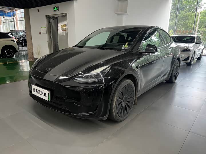 Model Y 2022 Refresh RWD