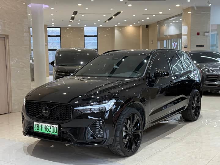 Volvo XC60 Recharge 2025 Extended Range AWD Ultimate Black Edition