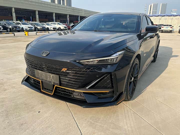 Changan UNI-V 2022 1.5T sports version