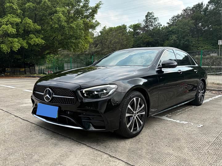 Mercedes-Benz E-Class New Energy 2022 Model 2 E 350 e L plug-in hybrid sports sedan
