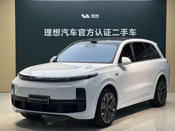 Ideal L8 2025 Max smart refresh version