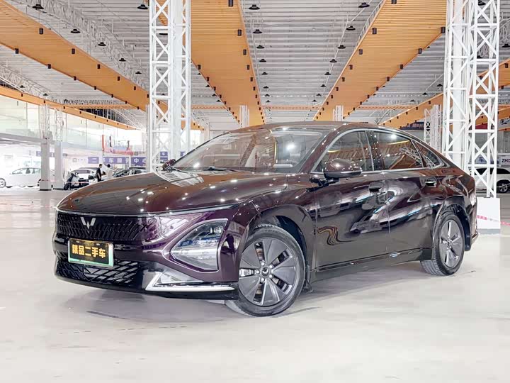 Wuling Starlight 2023 70 Standard Edition