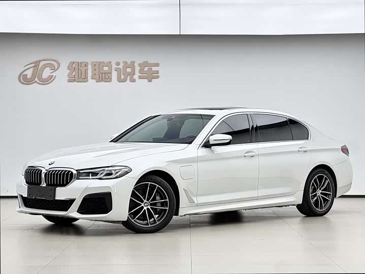 BMW 5 Series New Energy 2022 535Le M Sports Package