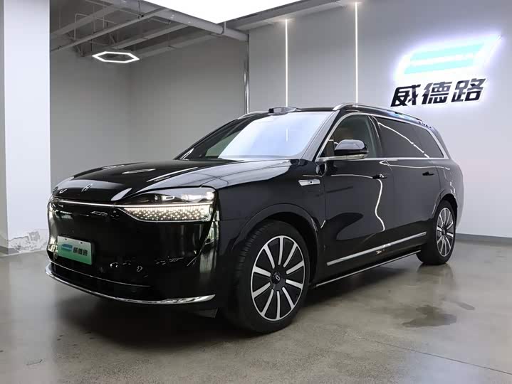 Wenjie M9 2024 extended range Ultra version 52kWh 6-seater version