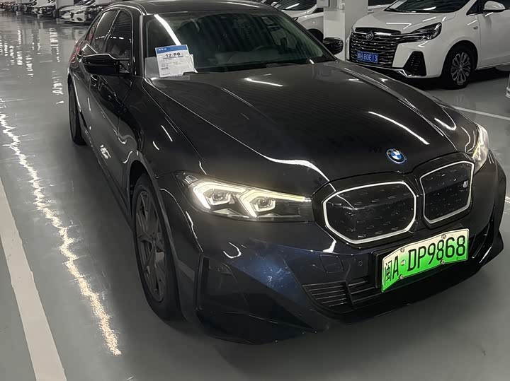 BMW i3 2024 eDrive 35 L