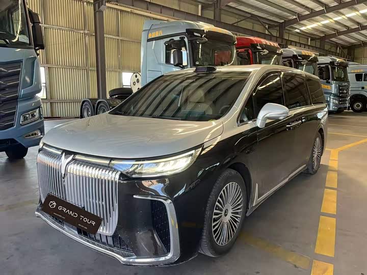 VOYAH Dream 2025 PHEV 4WD Flagship Qiankun Edition