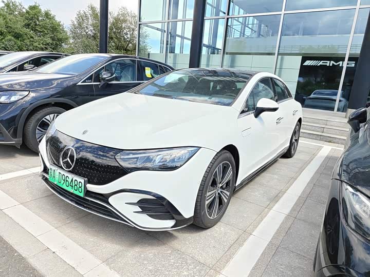 Mercedes-Benz EQE 2025 500 4MATIC Luxury Edition