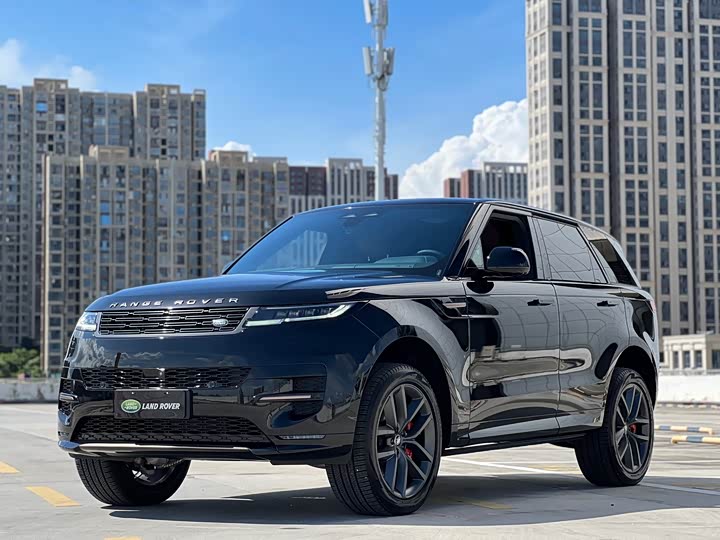 Range Rover Sport 2025 400PS Dynamic SE