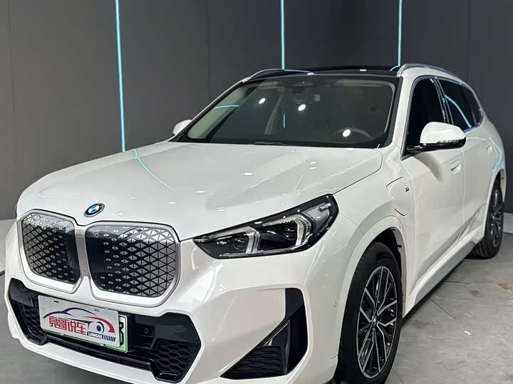 BMW iX1 2023 eDrive25L M Sports Package