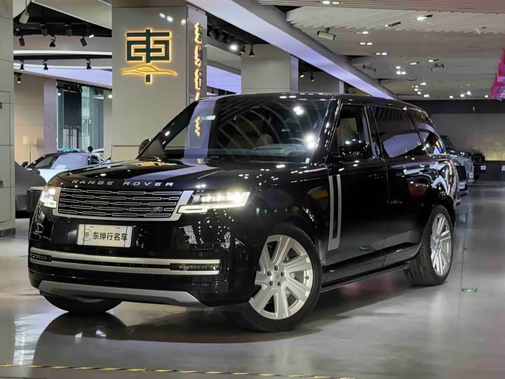 Range Rover 2024 3.0 L6 400PS Creation Extended Edition
