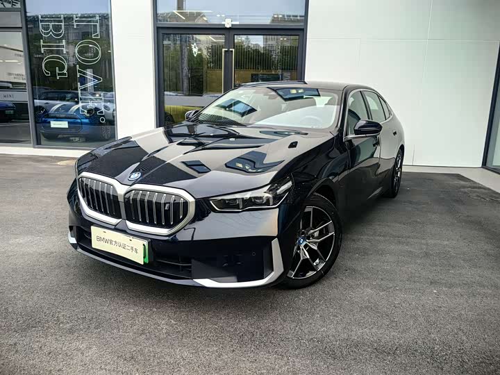 BMW i5 2024 eDrive 35L Exclusive Luxury Package