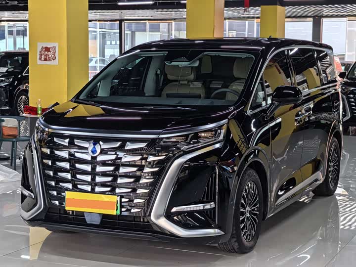 Denza D9 2022 model DM-i 970 four-wheel drive flagship model