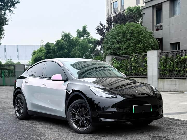 Model Y 2023 rear-wheel drive version