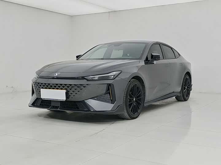 Changan UNI-V 2024 1.5T noble sports model