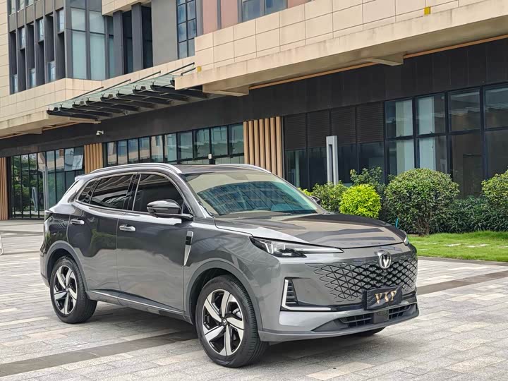 Changan CS55PLUS 2024 third generation 1.5T DCT excellent model
