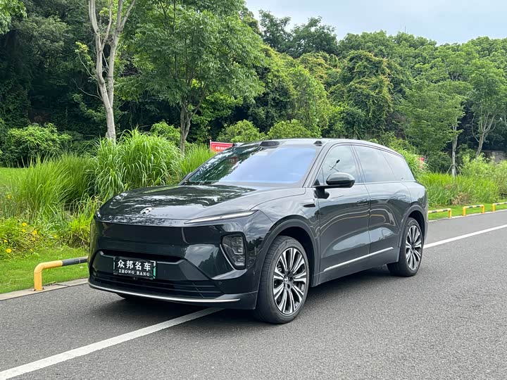 NIO ES8 2023 model 75kWh