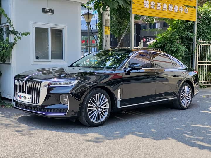 Hongqi H9 2020 2.0T Zhilian Flagship Edition