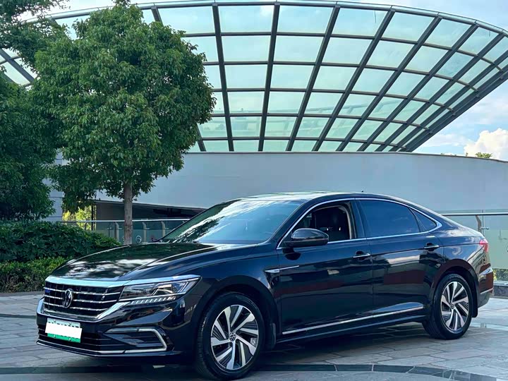 Passat Plug-in Hybrid 2020 430PHEV Hybrid Luxury Edition National V