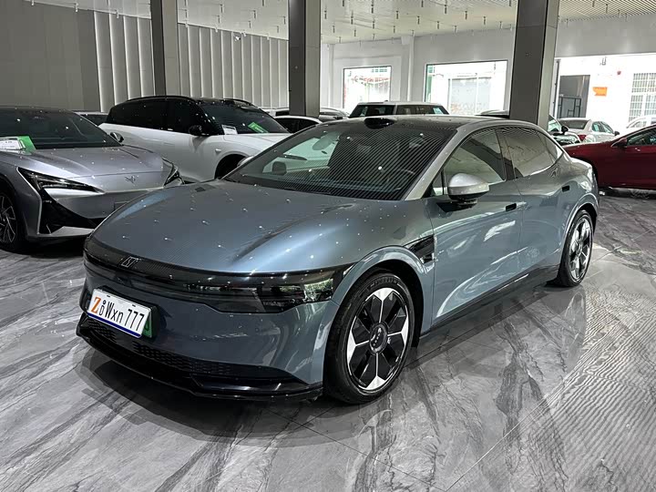 Zeekr 007 2025 RWD Intelligent Driving Edition 75kWh