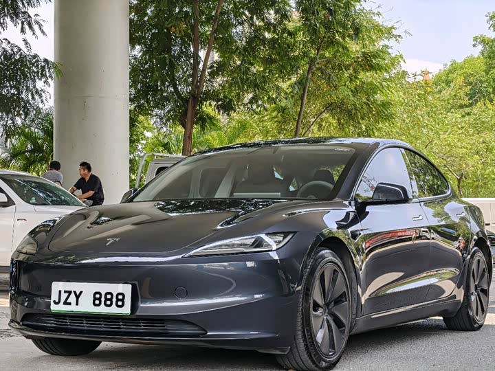 Model 3 2023 rear-wheel drive version