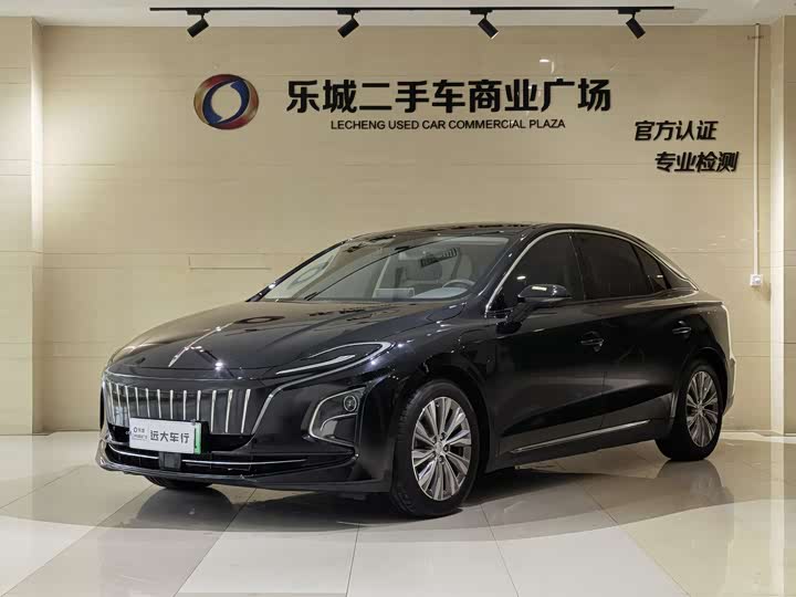 Hongqi E-QM5 2024 model 610km PLUS