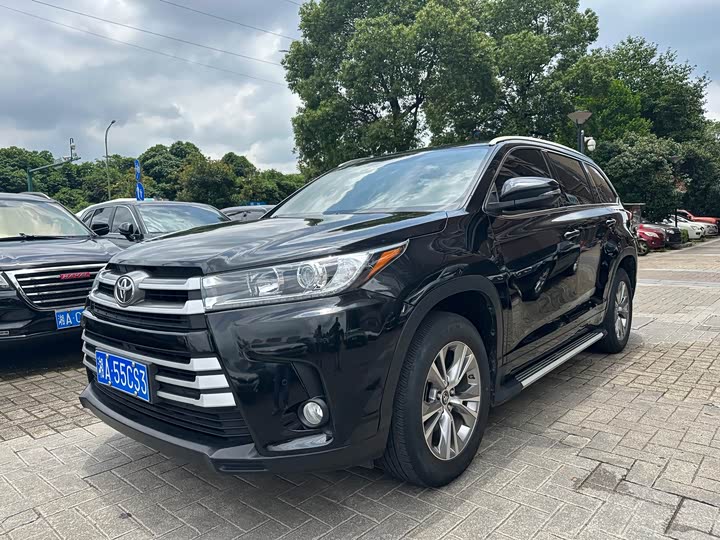 Highlander 2021 2.0T two-wheel drive elite version 5 seats