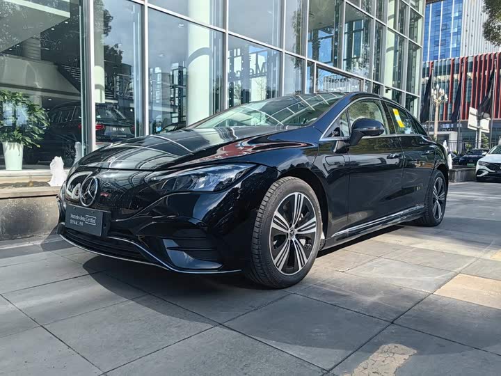 Mercedes-Benz EQE 2025 500 4MATIC Pioneer Edition
