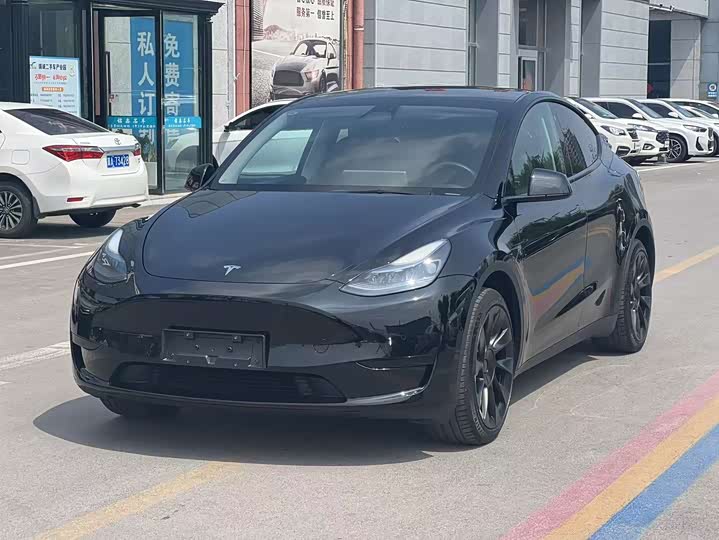 Model Y 2023 rear-wheel drive version
