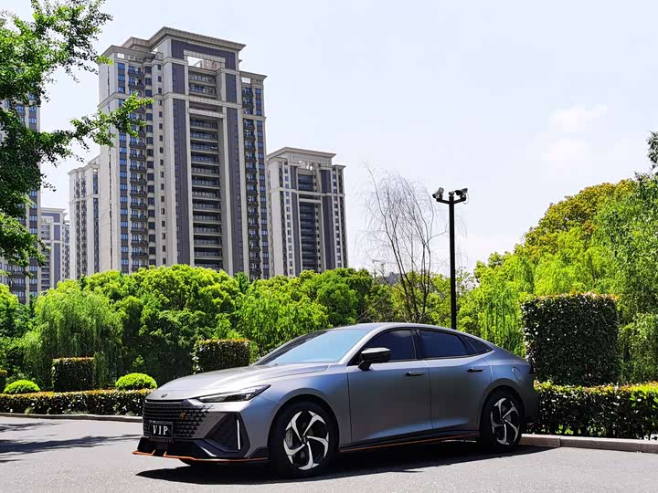 Changan UNI-V 2022 2.0T sharp version