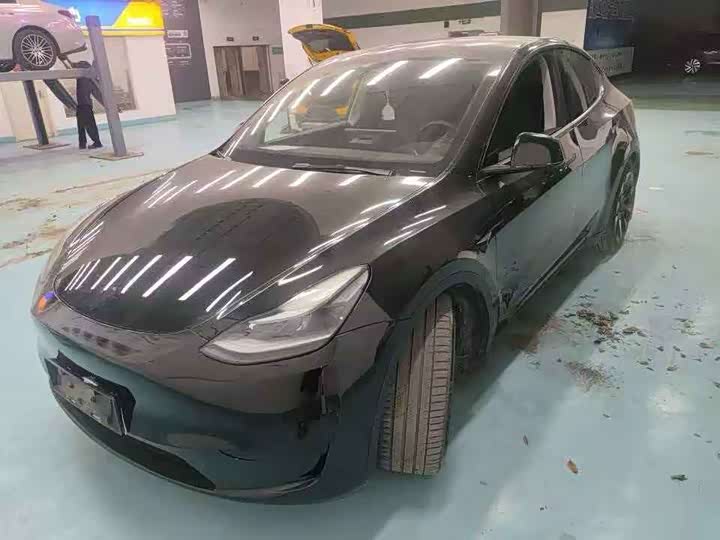 Model Y 2022 rear-wheel drive version