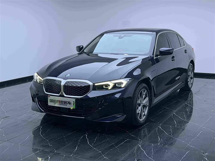 BMW i3 2025 eDrive 35 L