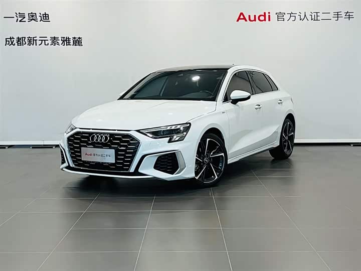Audi A3 2024 Sportback 35 TFSI stylish and sporty