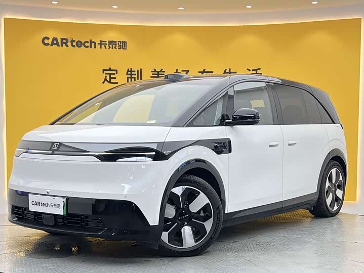JIKE MIX 2025 Smart Driving Edition