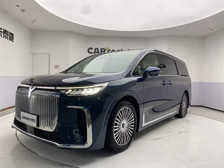 Lantu Dreamer 2025 PHEV four-wheel drive flagship Kunpeng version