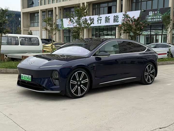 NIO ET9 2025 model 102kWh signature version