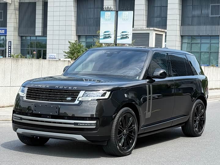 Range Rover 2023 3.0 L6 400PS Seven-seater Extended Edition