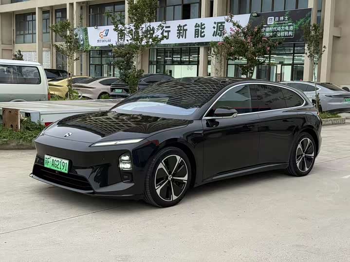 NIO ET5T 2025 75kWh Touring