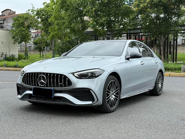 Mercedes-Benz C-Class 2024 facelift C 260 L sports version