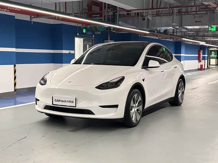 Model Y 2022 rear-wheel drive version